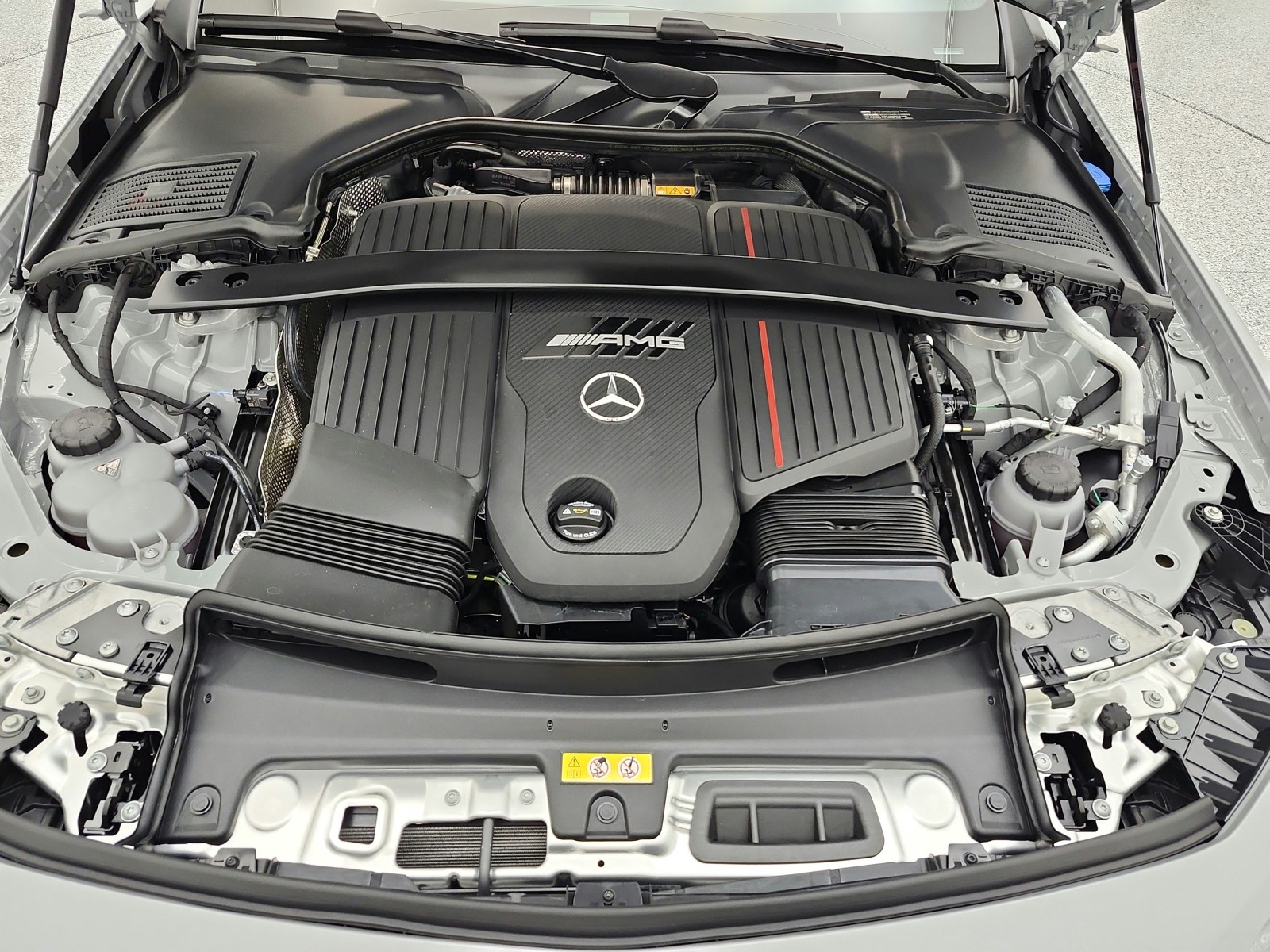 New 2026 MANUFAKTUR Alpine Grey Metallic Mercedes-Benz AMG® CLE 53 4MATIC+ Coupe image 12