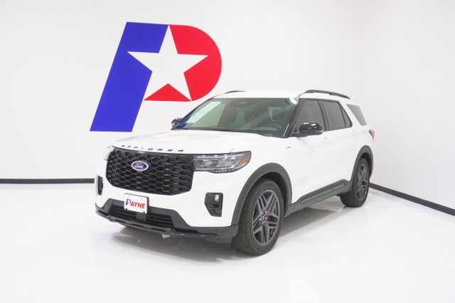 2025 Ford Explorer ST-Line RWD