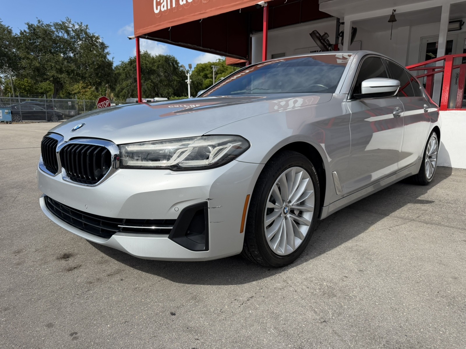 2021 BMW 530i - $18,988
