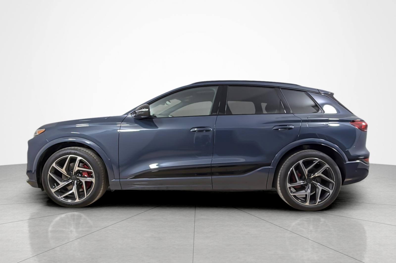 New 2027 Plasma Blue Metallic Audi Premium Plus quattro image 3