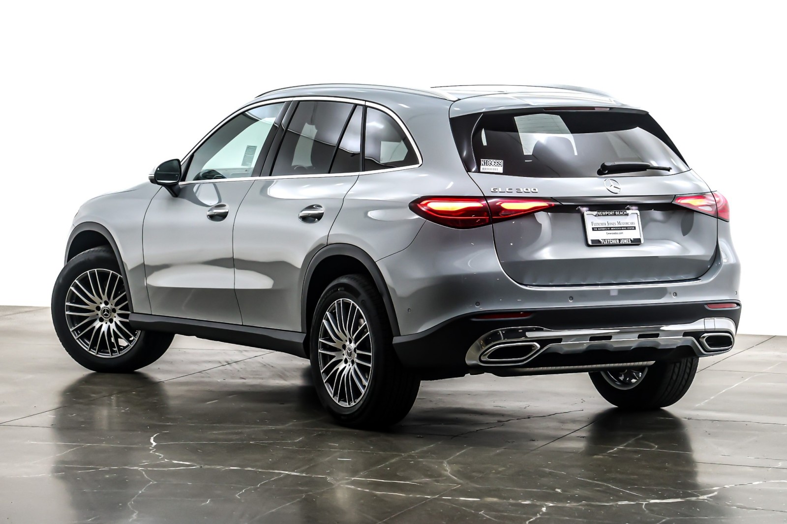 New 2026 MANUFAKTUR Alpine Grey Mercedes-Benz GLC 300 image 12
