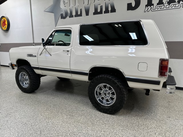 1987 Dodge Ram Charger Custom 4WD 5.2L- V8 in , 