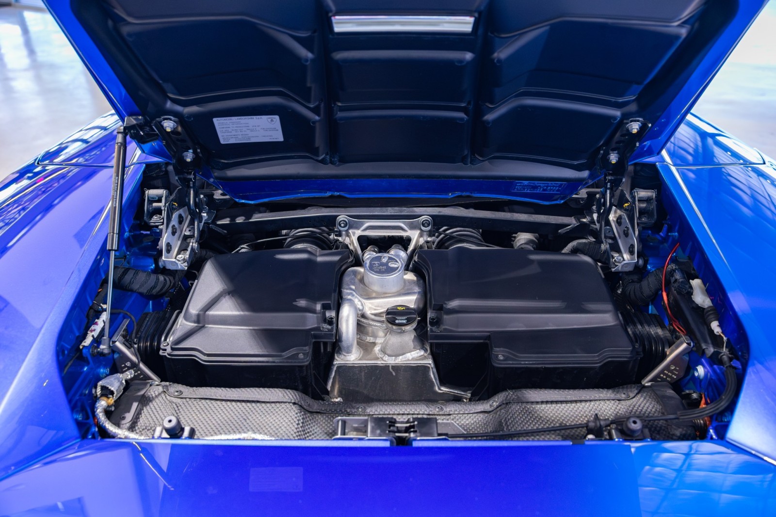 Used Car 2019 Lamborghini Huracan  For Sale Under $250,000 In Boerne, Texas