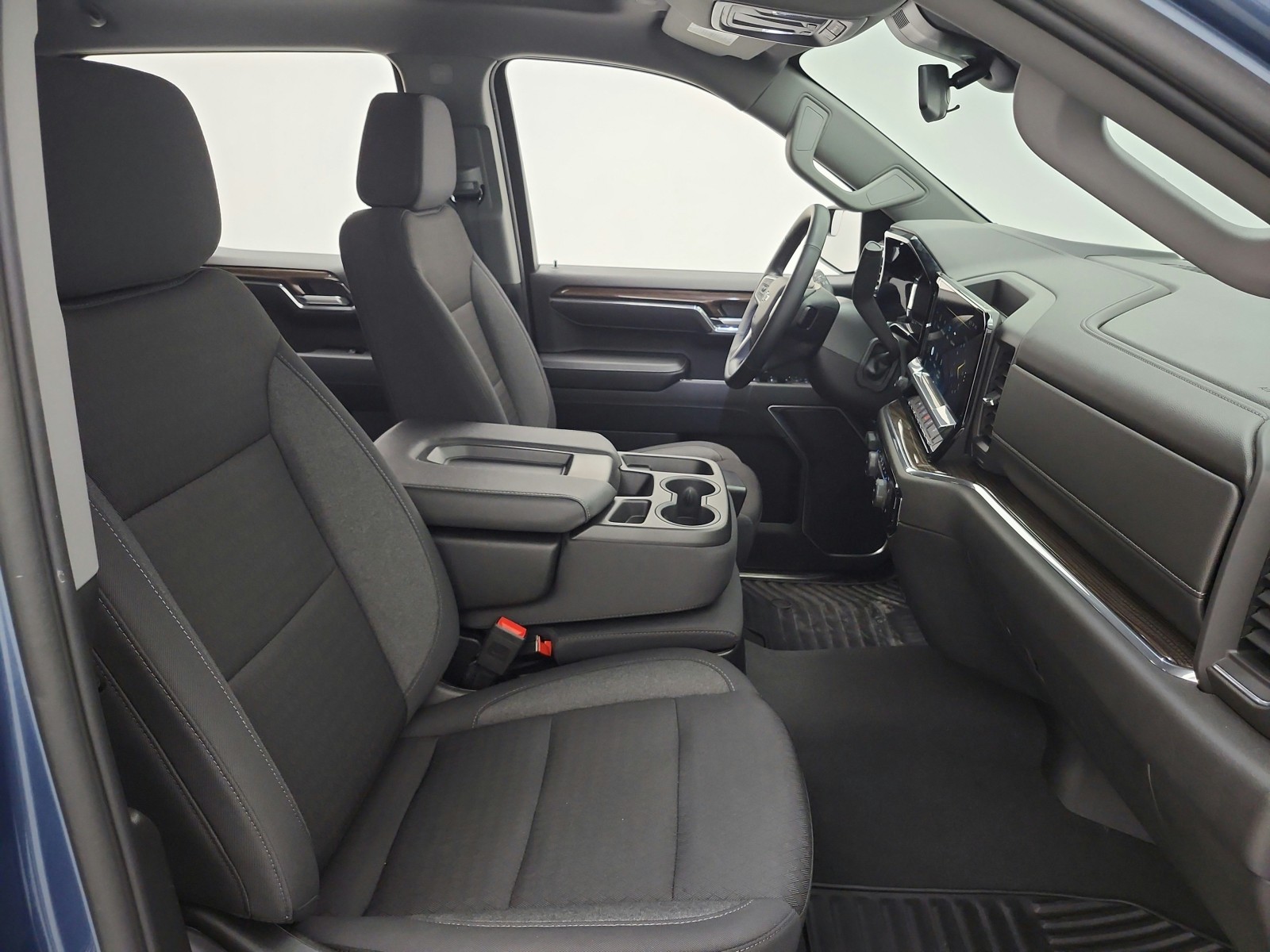 Used 2024 Lakeshore Blue Metallic Chevrolet 2WD Crew Cab 147 RST image 18