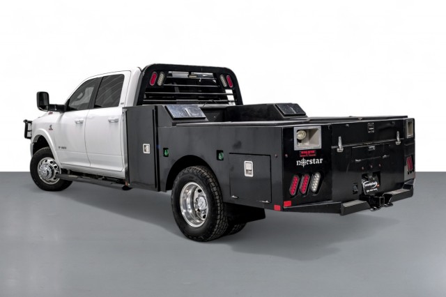 2022 Ram 3500 Chassis Cab SLT 8