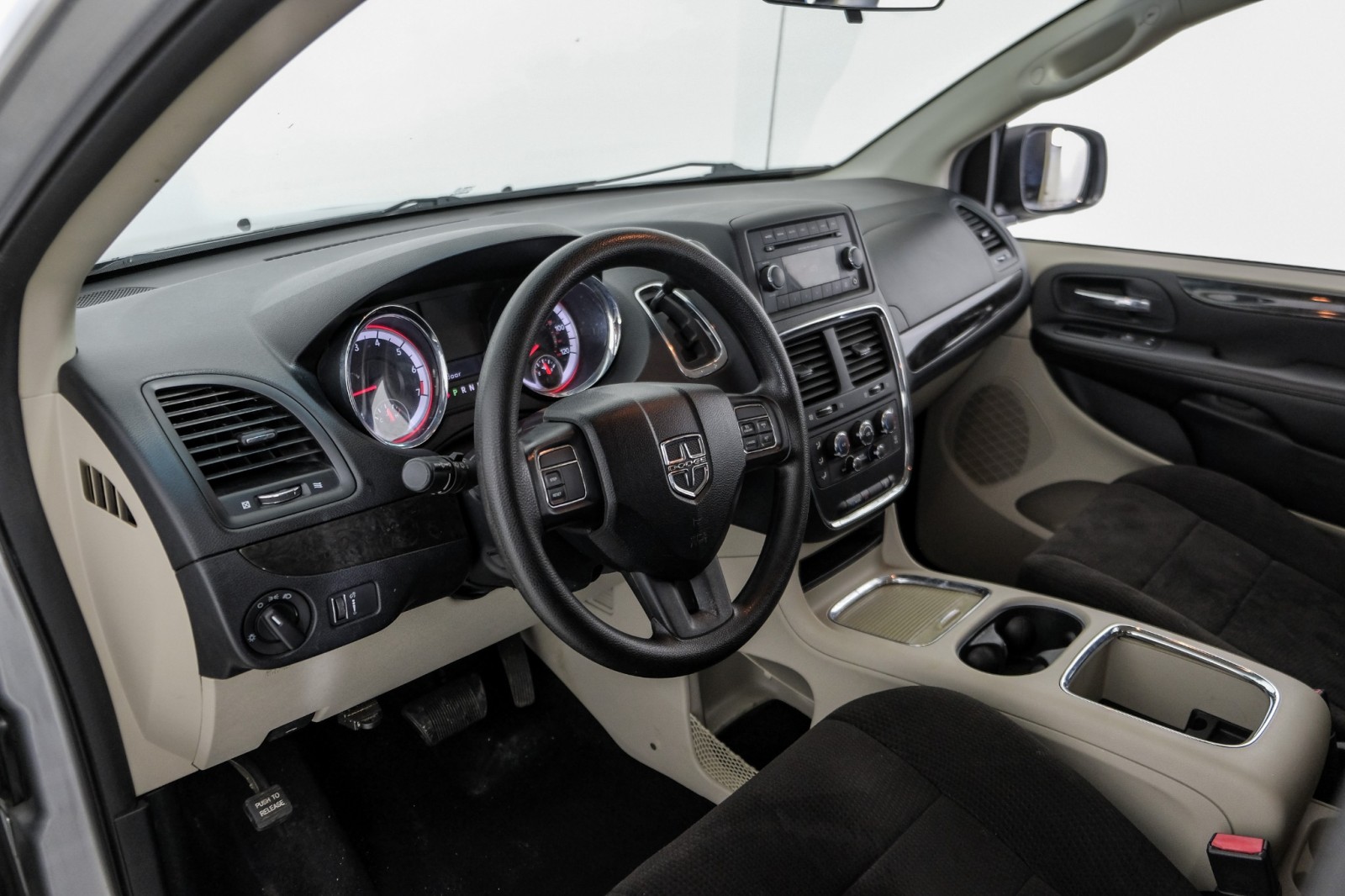 2012 Dodge Grand Caravan SXT AUTOMATIC DUAL CLIMATE CONTROL POWER LIFTGATE  13