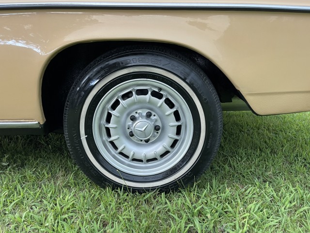 1976 Mercedes Benz C280 Coupe in , 