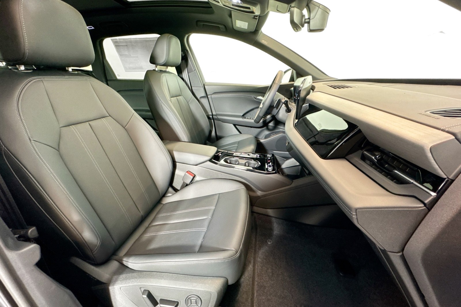 New 2027 Manhattan Gray Metallic Audi Premium quattro image 25