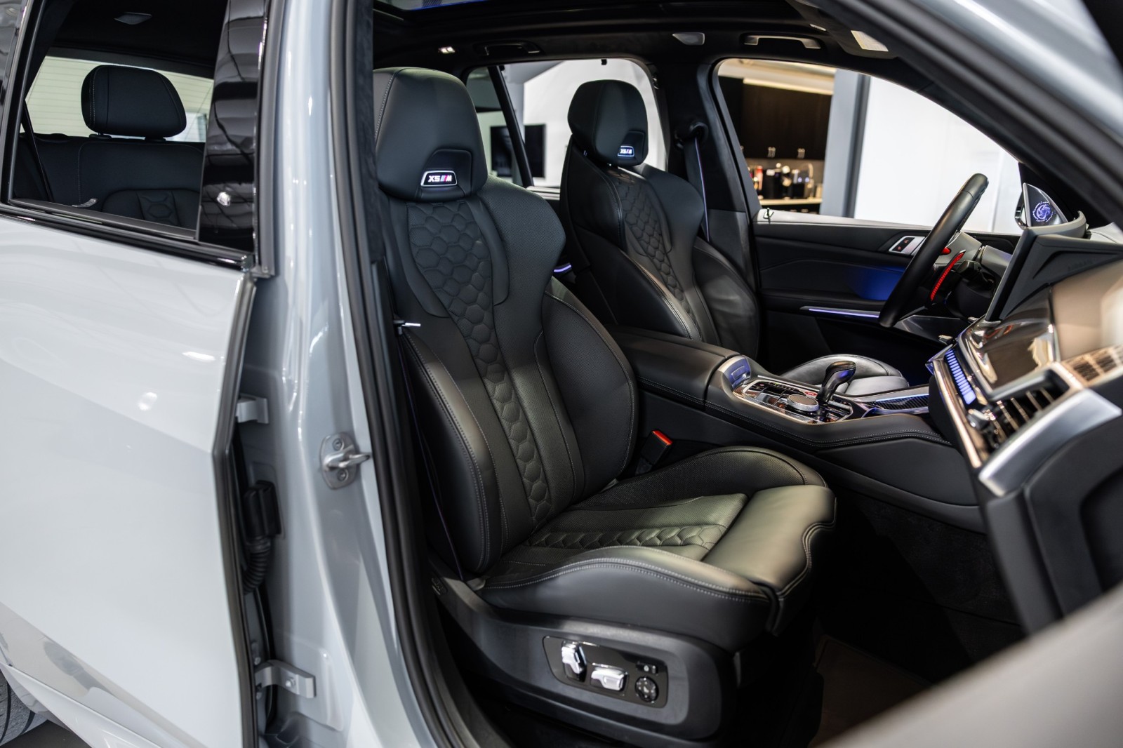 Used Car 2025 Bmw X5 M  Competition For Sale Under $110,000 In Boerne, Texas