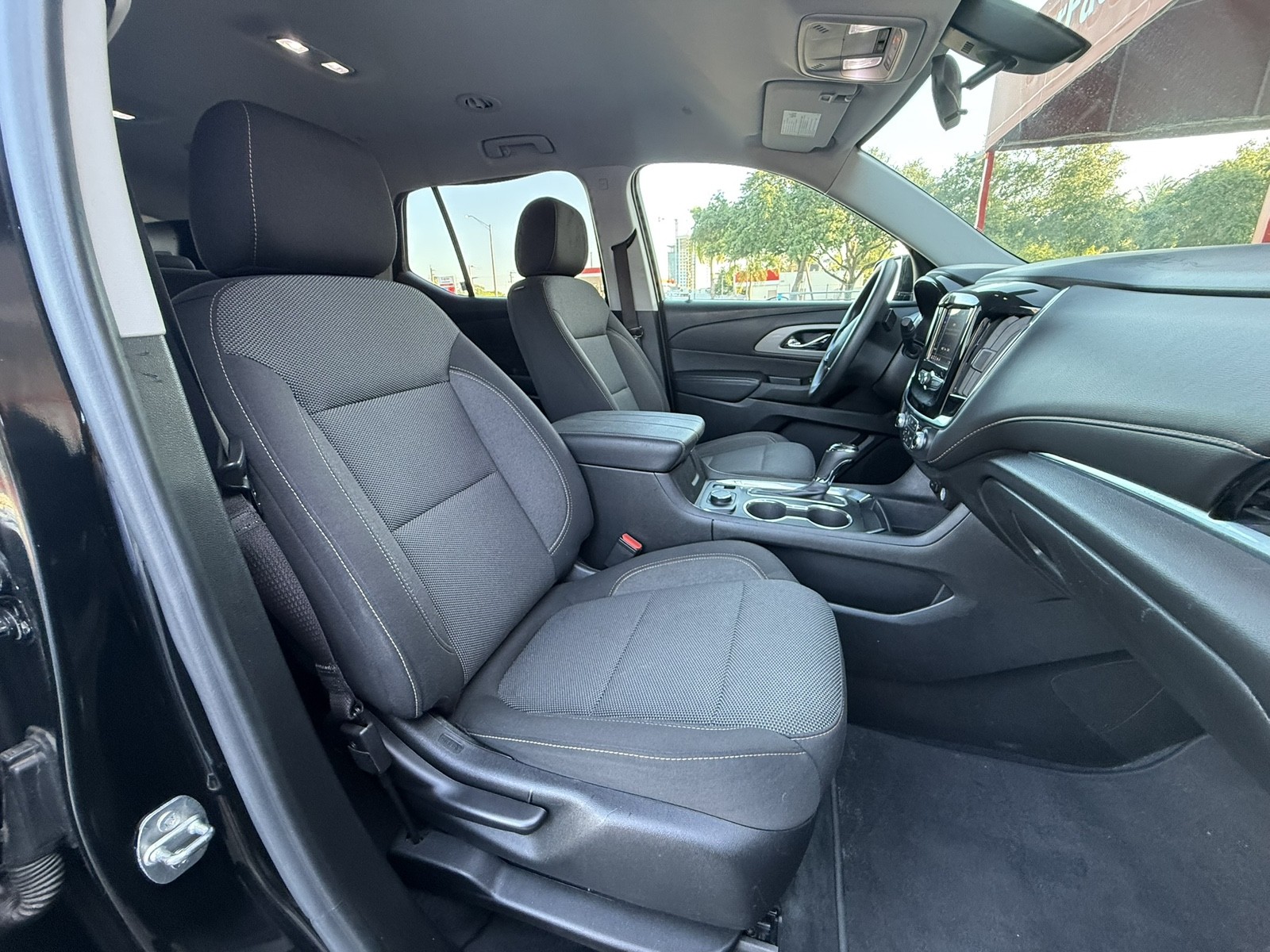 2020 Chevrolet Traverse - $18,977