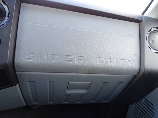 2011 Ford Super Duty F-350 DRW XL 4x4 in Houston, Texas