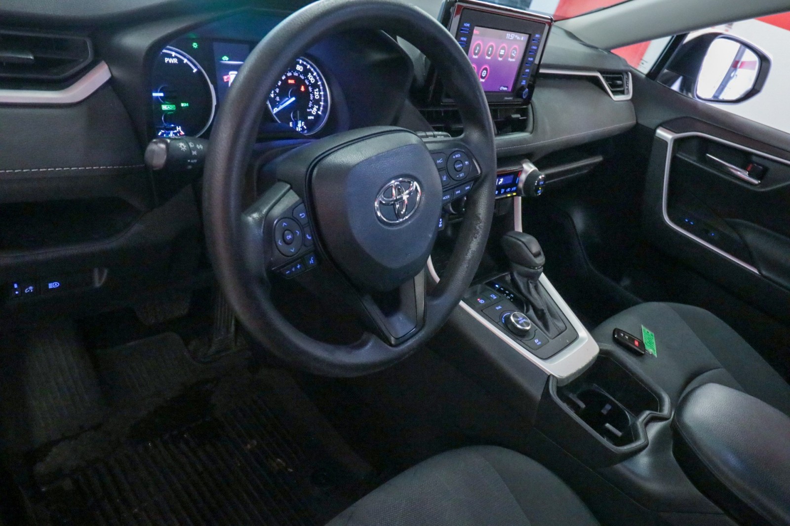 Used Car 2022 Toyota Rav4  Hybrid Xle For Sale Under $30,000 In Austin, Texas