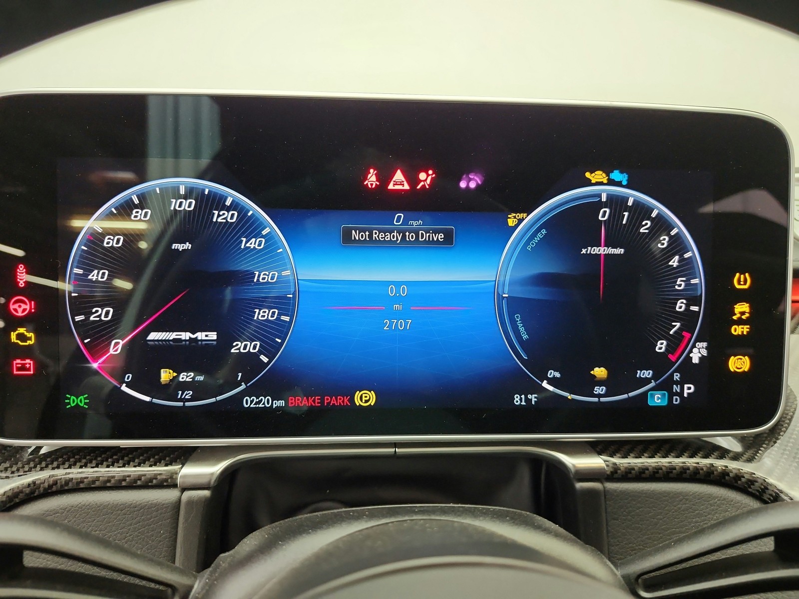 Certified Used 2025 MANUFAKTUR Moonlight White Metallic Mercedes-Benz AMG® S 63 E 4MATIC Sedan image 12