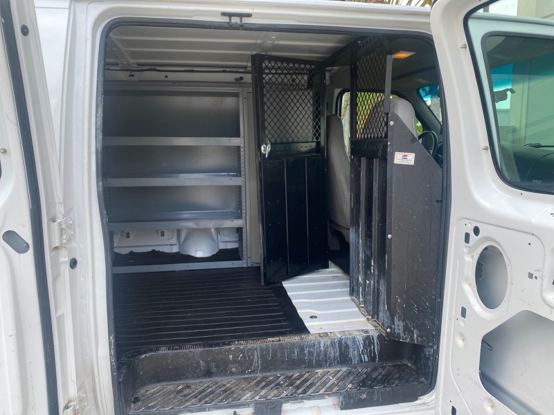 2000 Ford Econoline Cargo Van LOW MILES 68,046 in , 