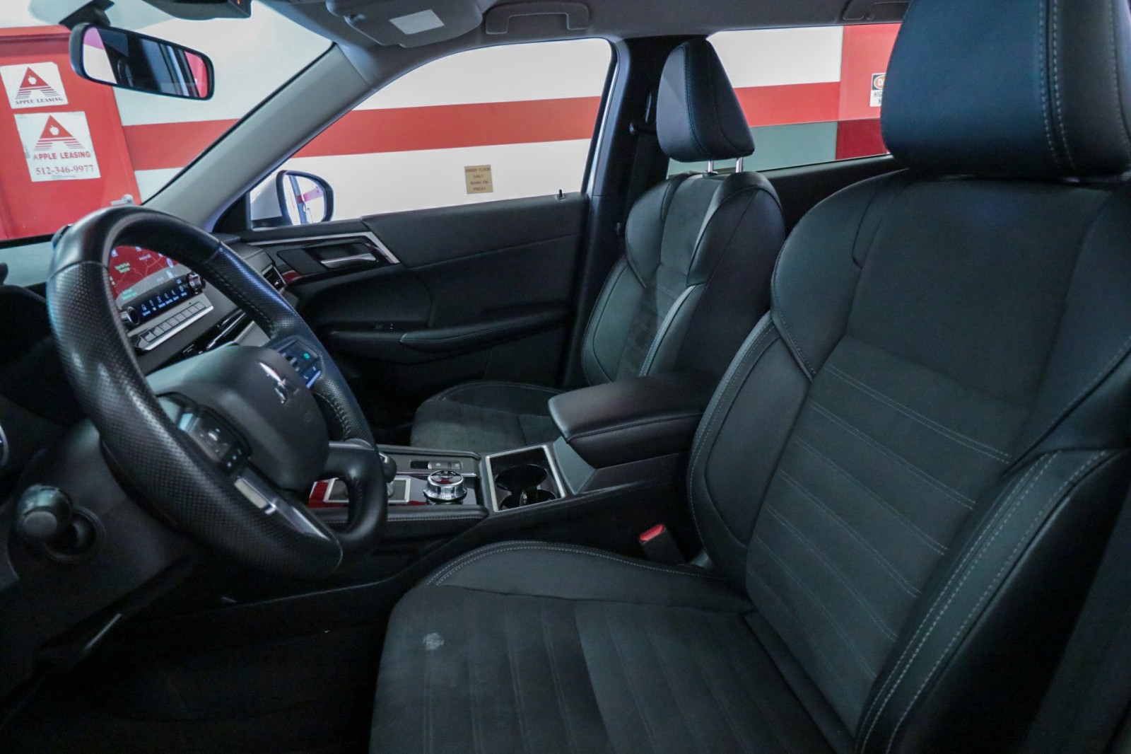 Used Car 2024 Mitsubishi Outlander  Se For Sale Under $25,000 In Austin, Texas