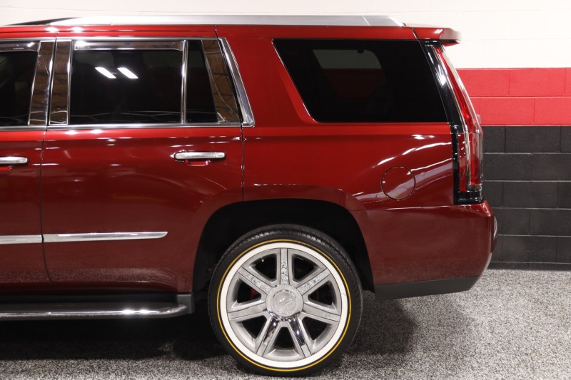 2016 Cadillac Escalade Luxury Collection 4dr Suv in , 