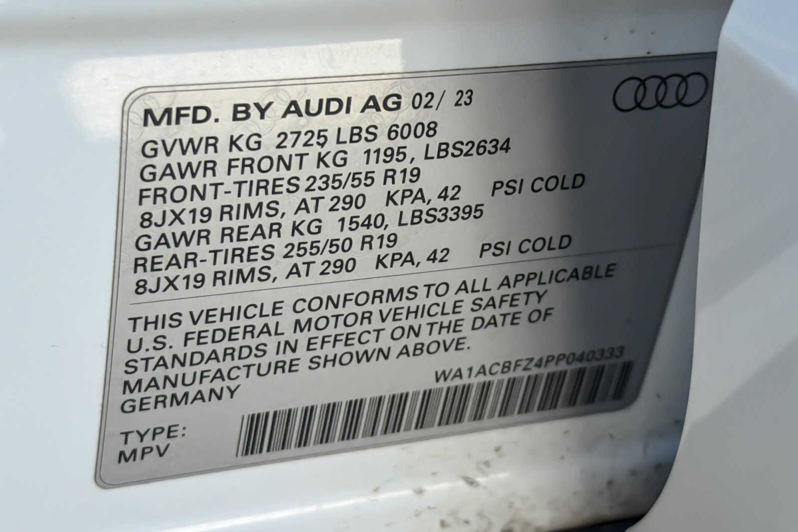 Certified Used 2023 Glacier White Metallic Audi Premium 40 RWD image 27