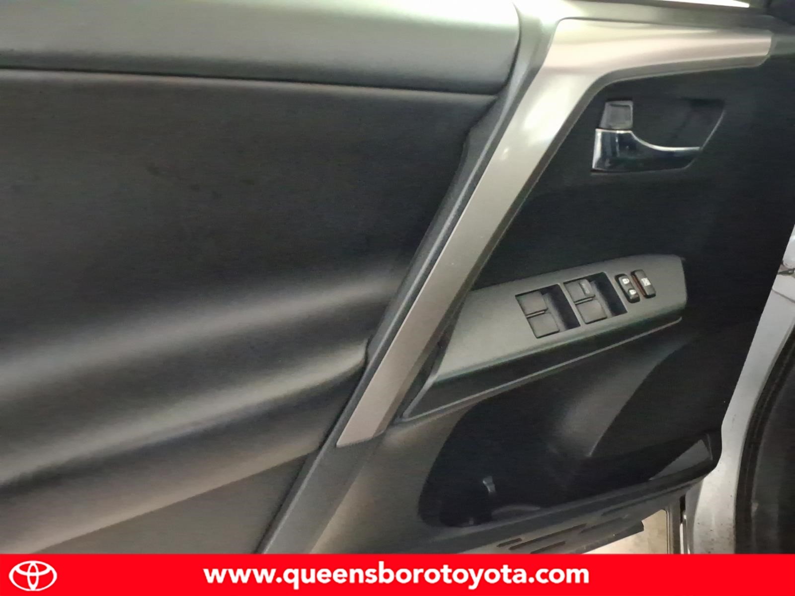 Used 2018 Toyota RAV4 SUV