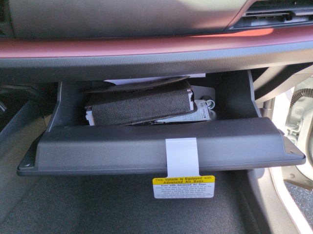 ToyotaPrius Plug-In Hybrid44