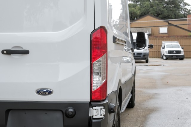 2018 Ford Transit Van  39