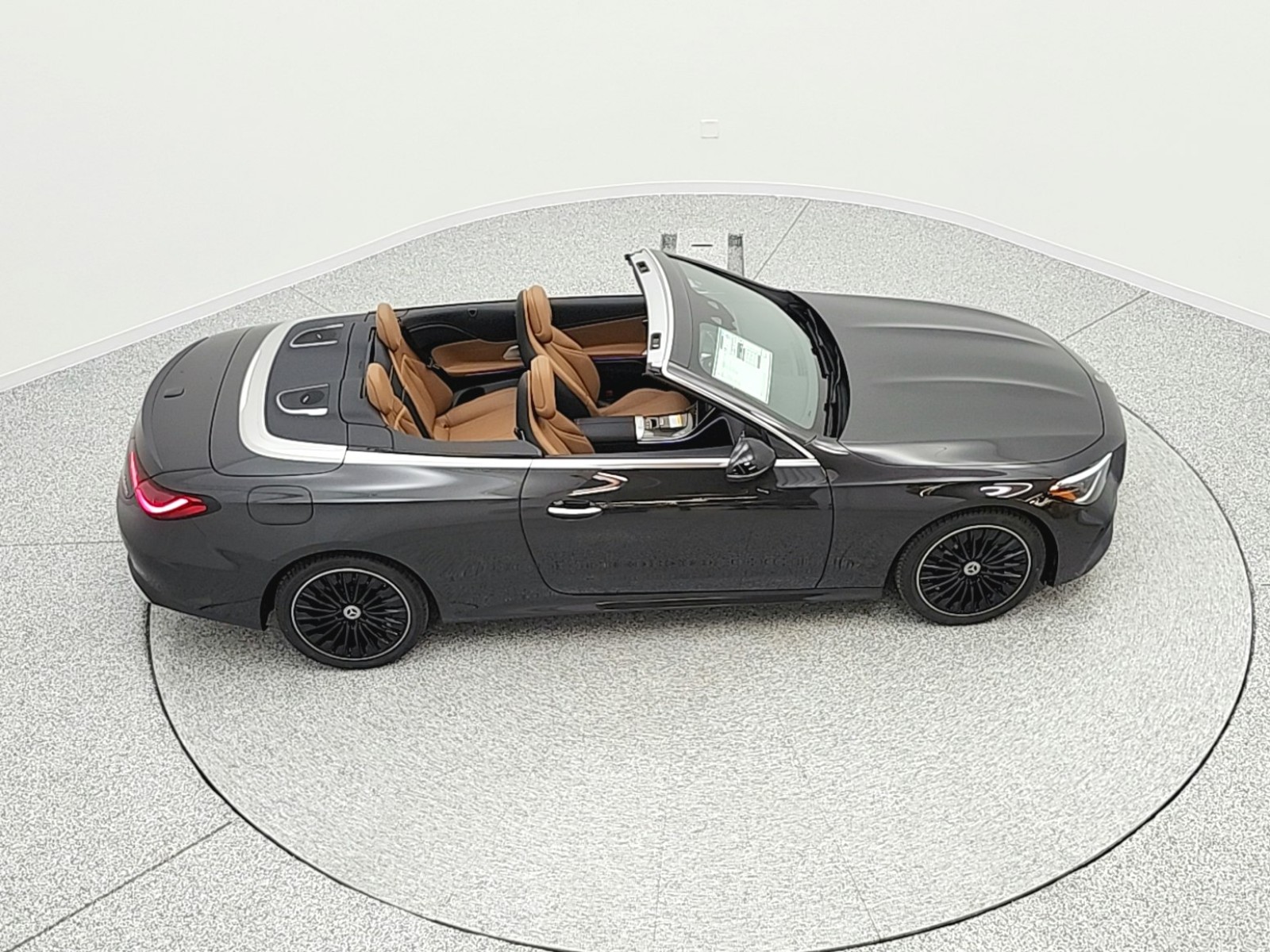 New 2026 Graphite Grey Metallic Mercedes-Benz CLE 300 image 24