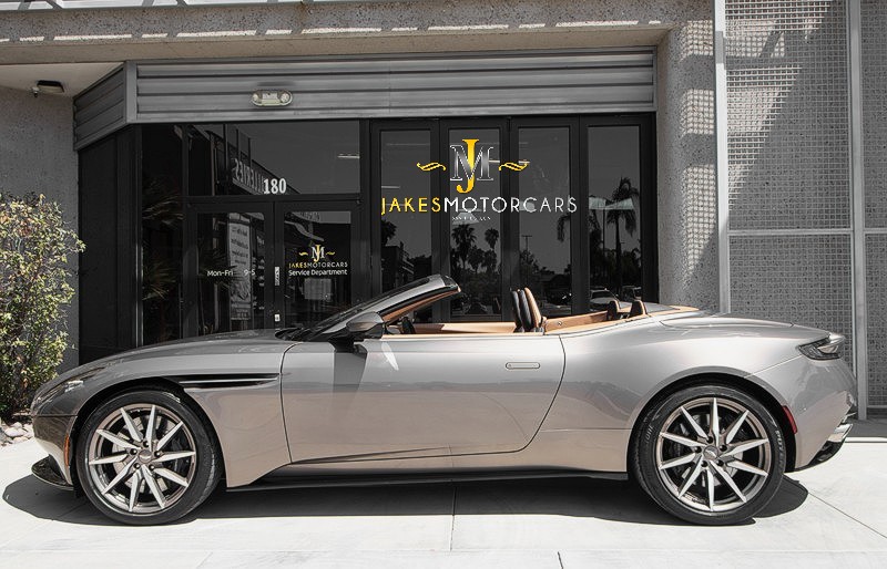 2019 Aston Martin DB11 V8 Volante ($265,051 MSRP!!) *ONLY 7600 MILES* *RARE COLOR* in , 