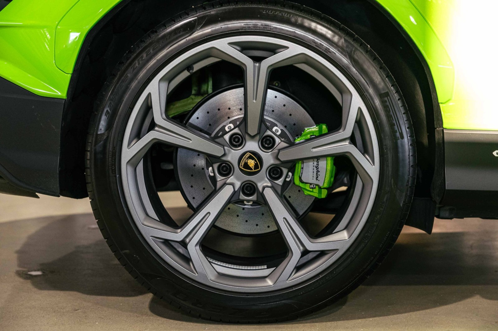 Used Car 2023 Lamborghini Urus  S For Sale Under $250,000 In Boerne, Texas