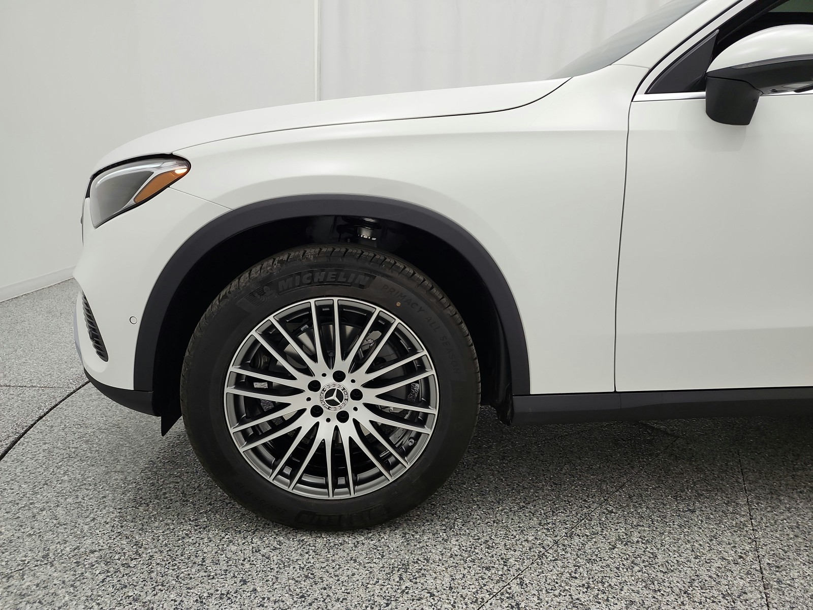 New 2027 Polar White Mercedes-Benz GLC 300 SUV image 13