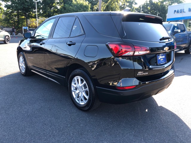 2022 Chevrolet Equinox LS 5