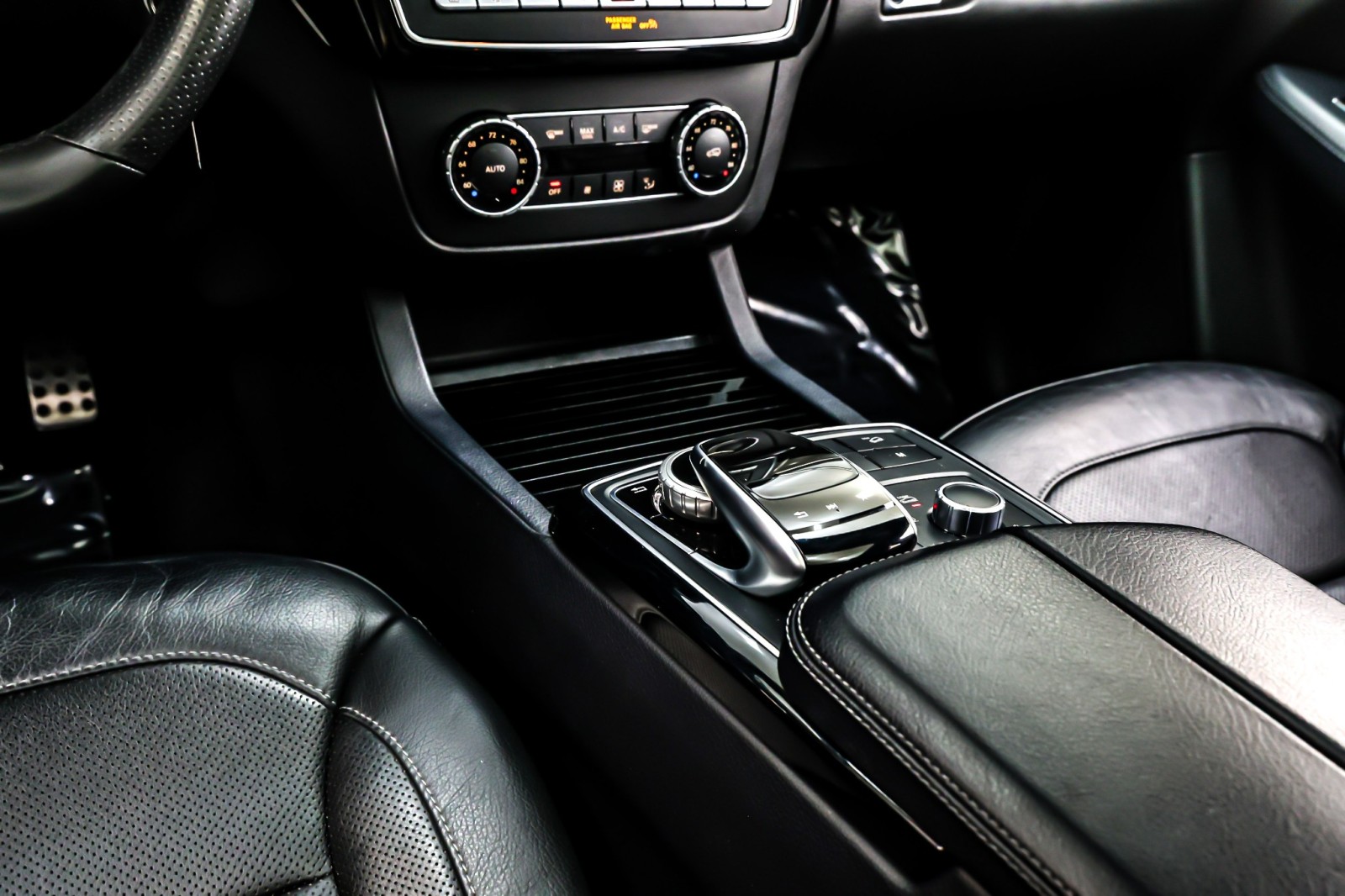 Used 2019 Obsidian Black Metallic Mercedes-Benz AMG® GLE 43 4MATIC Coupe image 6