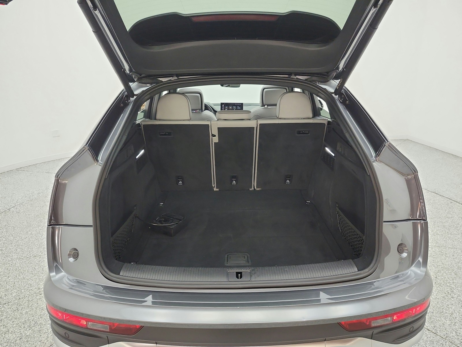 Used 2023 Daytona Gray Pearl Effect Audi S line Premium Plus image 21