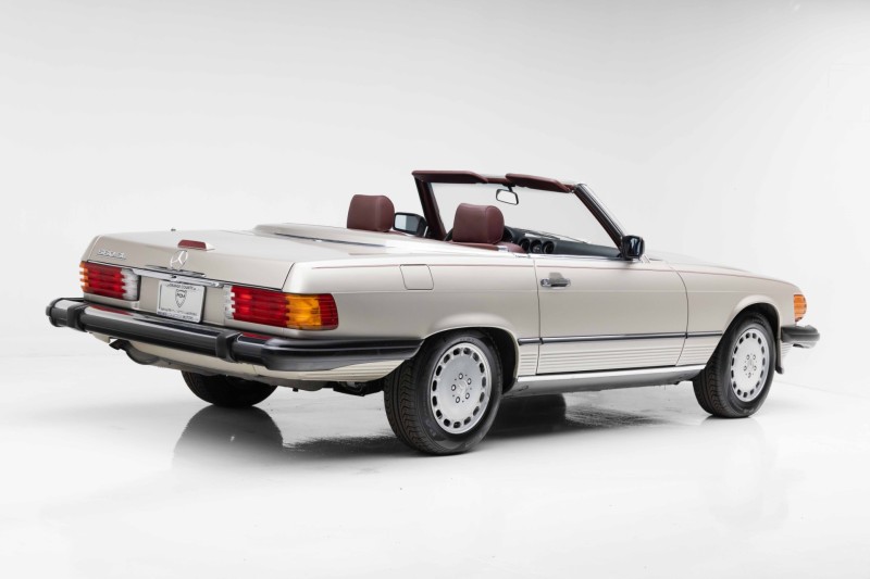 1989 Mercedes-Benz 560-Series 560 SL in ,