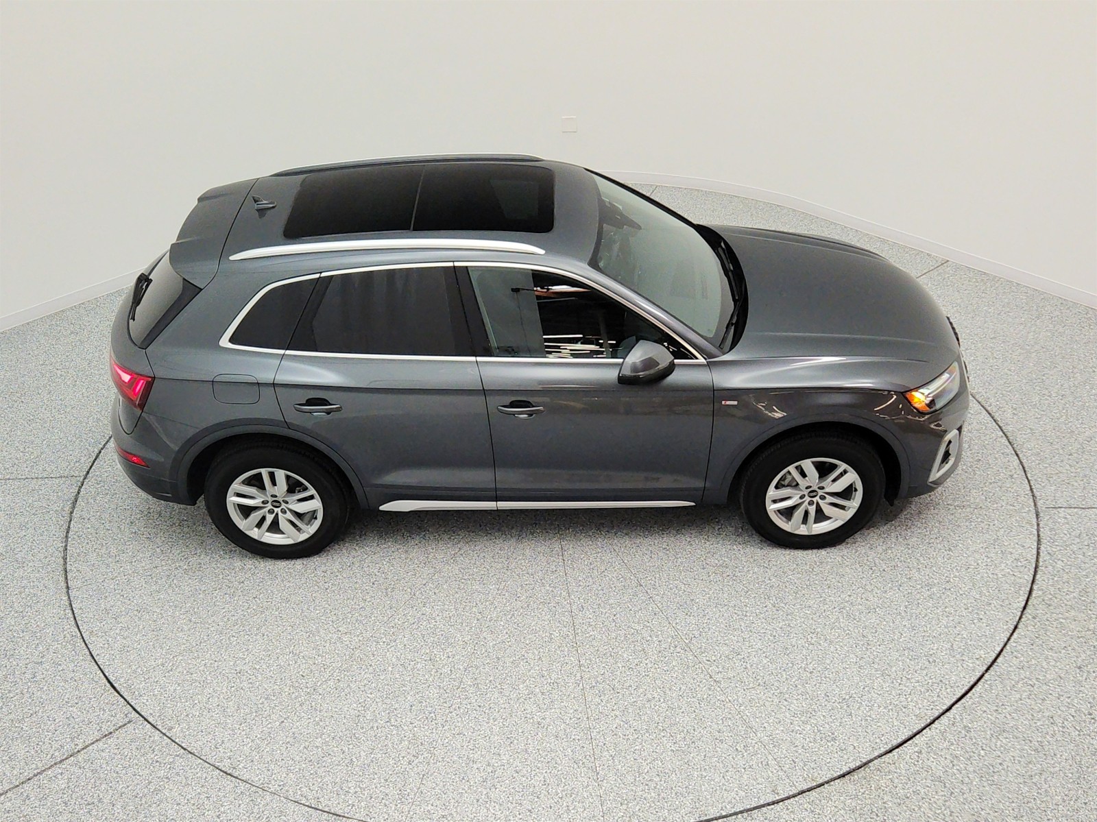 Used 2024 Daytona Gray Pearl Effect Audi S line Premium 45 TFSI quattro image 25