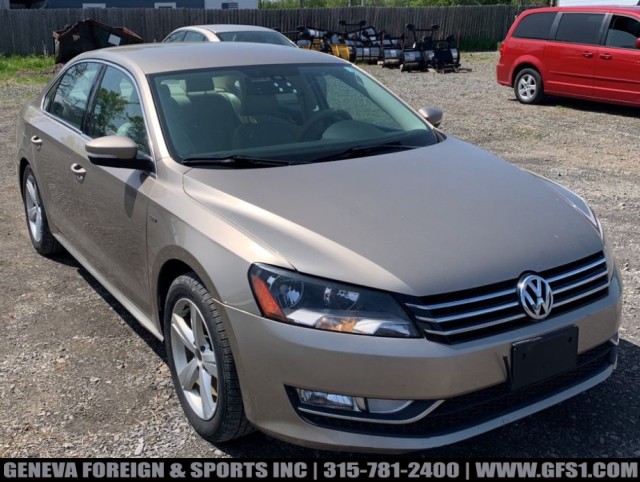 Used 2015 Volkswagen Passat 1.8T Limited Edition