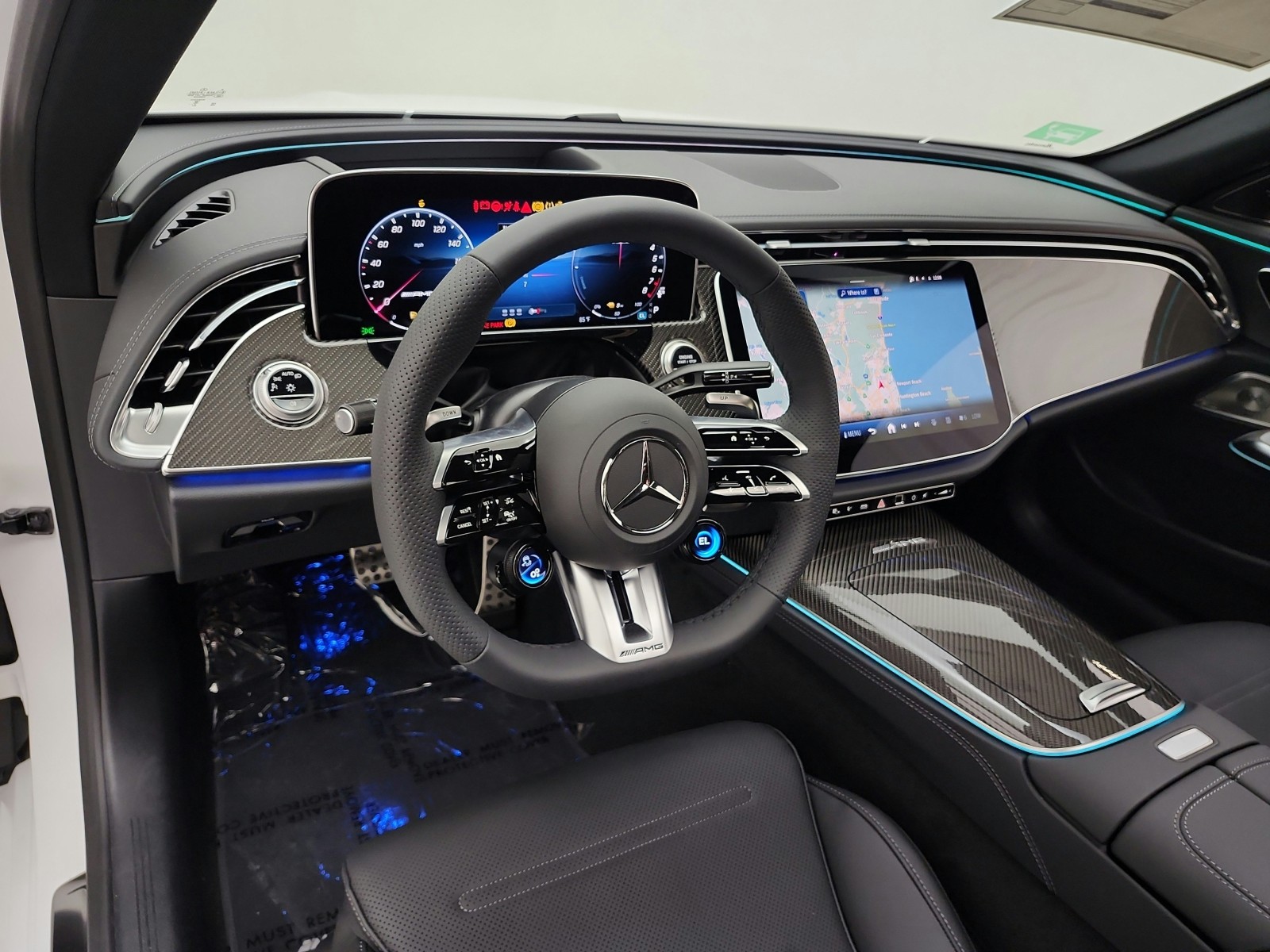 New 2026 MANUFAKTUR Moonlight White Magno Mercedes-Benz AMG® E 53 E 4MATIC+ Sedan image 9