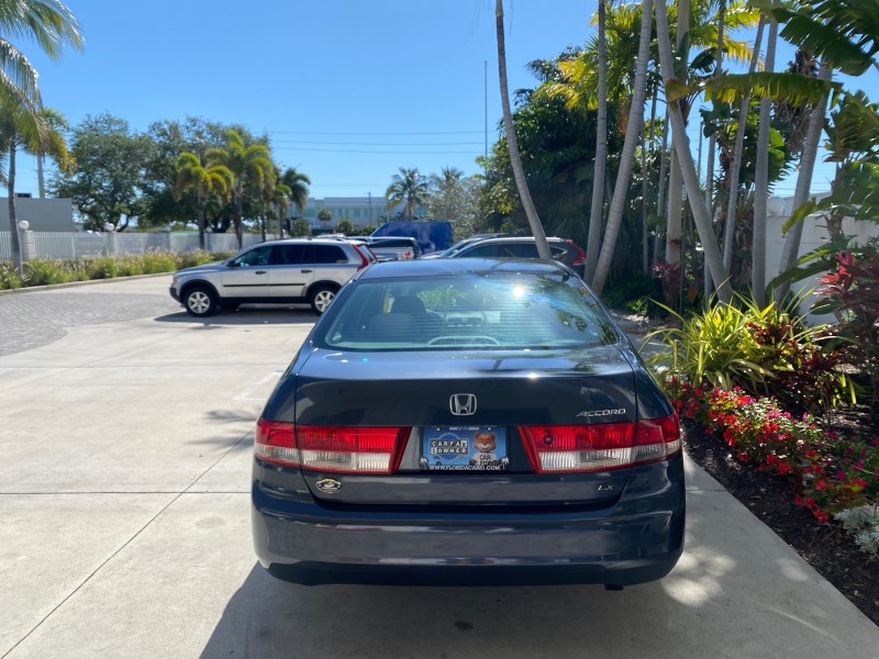 2004 Honda Accord Sdn LX LOW MILES 68,079 in , 