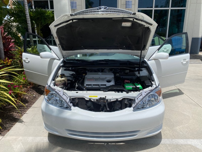 2003 Toyota Camry LE LOW MILES 61,005 in , 