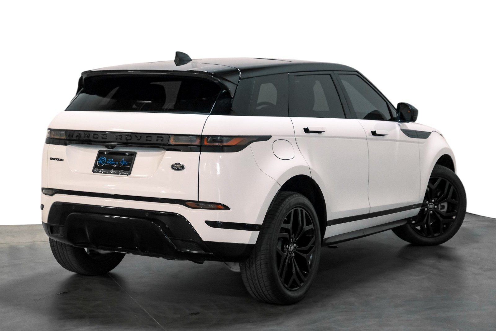 2021 Land Rover Range Rover Evoque R-Dynamic SE AWD PanoRoof 12WayHtdSeats BlackOutPkg 6