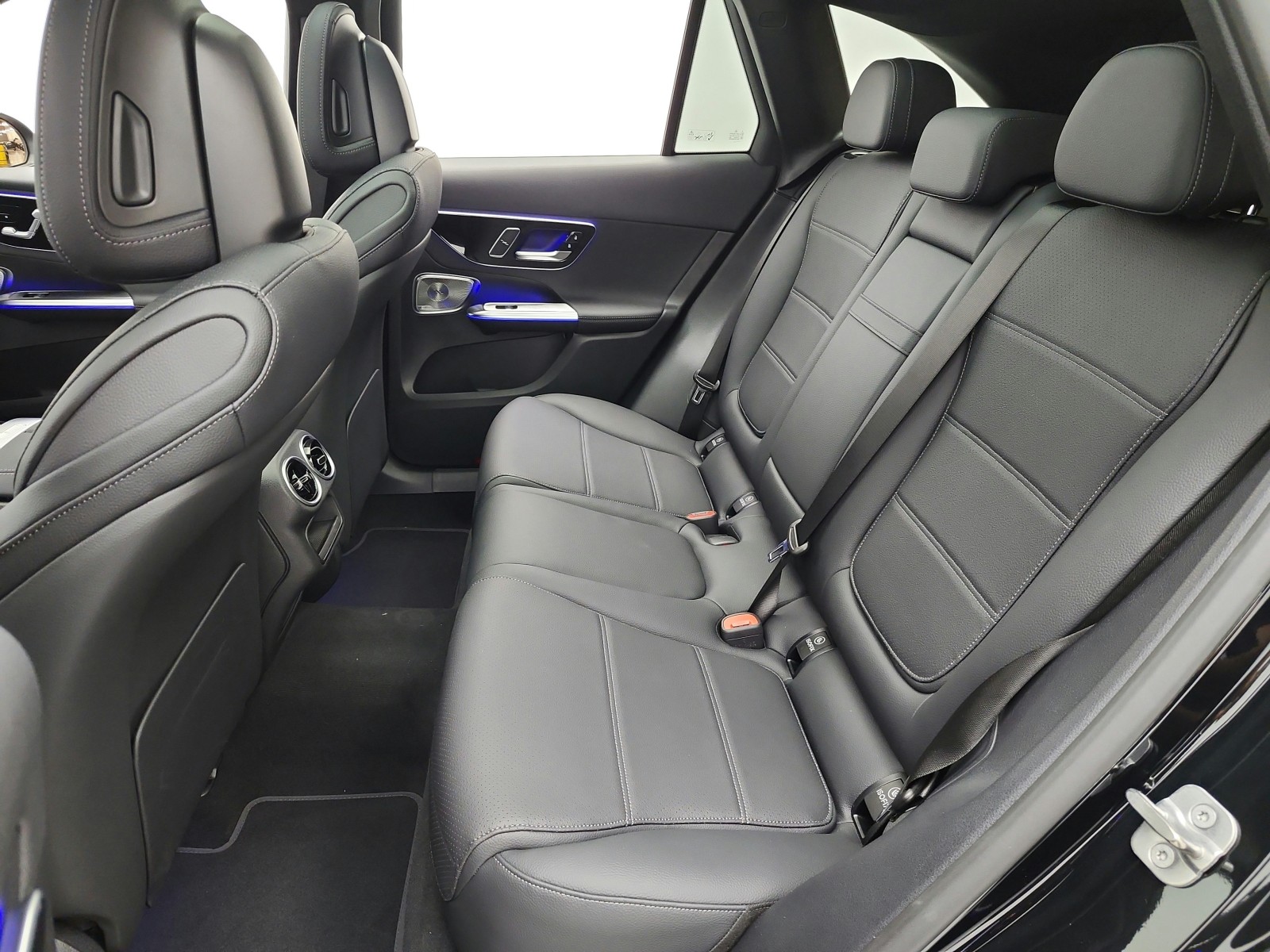 New 2026 Black Mercedes-Benz GLC 300 4MATIC® SUV image 11