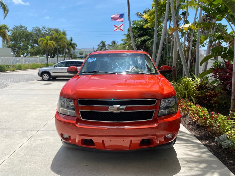 2009 Chevrolet Avalanche LT PU LOW MILES 58,696 in ,