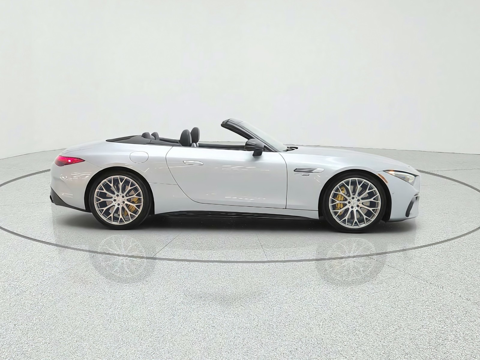 Certified Used 2022 Cirrus Silver Metallic Mercedes-Benz AMG® SL 63 Roadster image 4