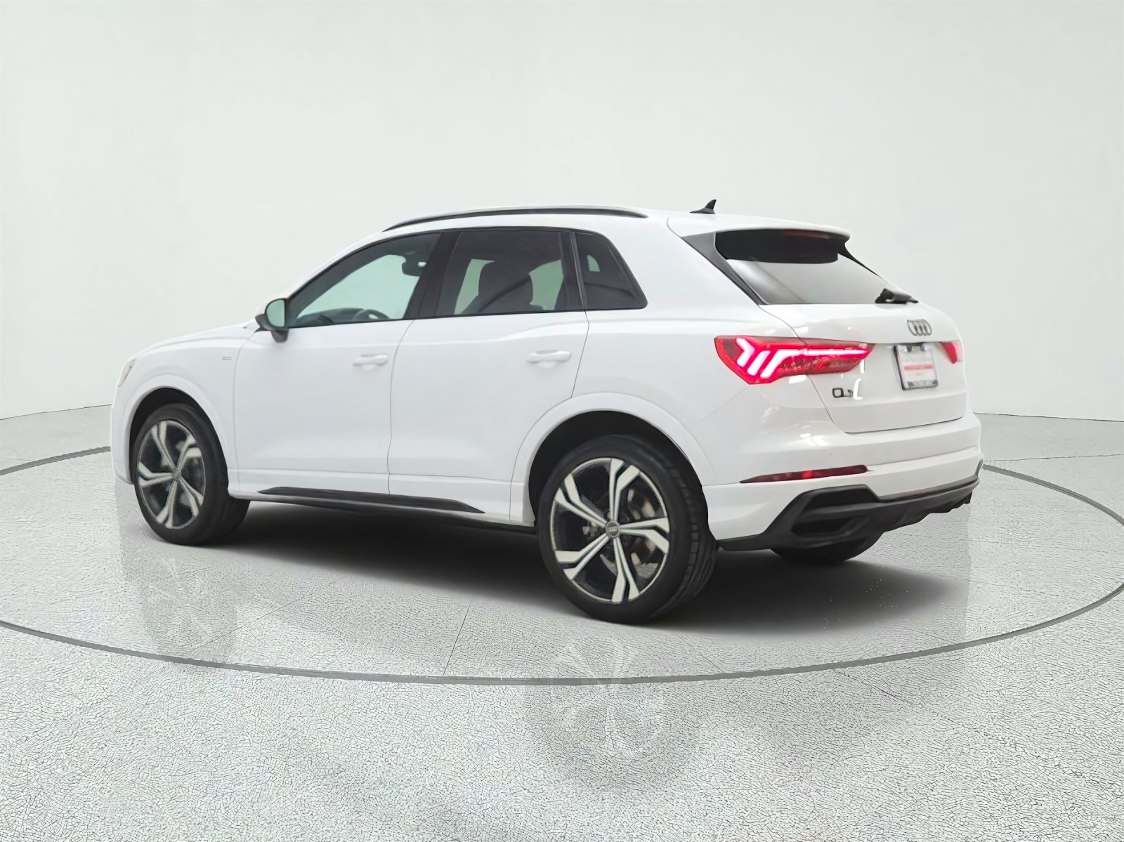 Used 2023 Glacier White Metallic Audi S line Premium Plus image 7