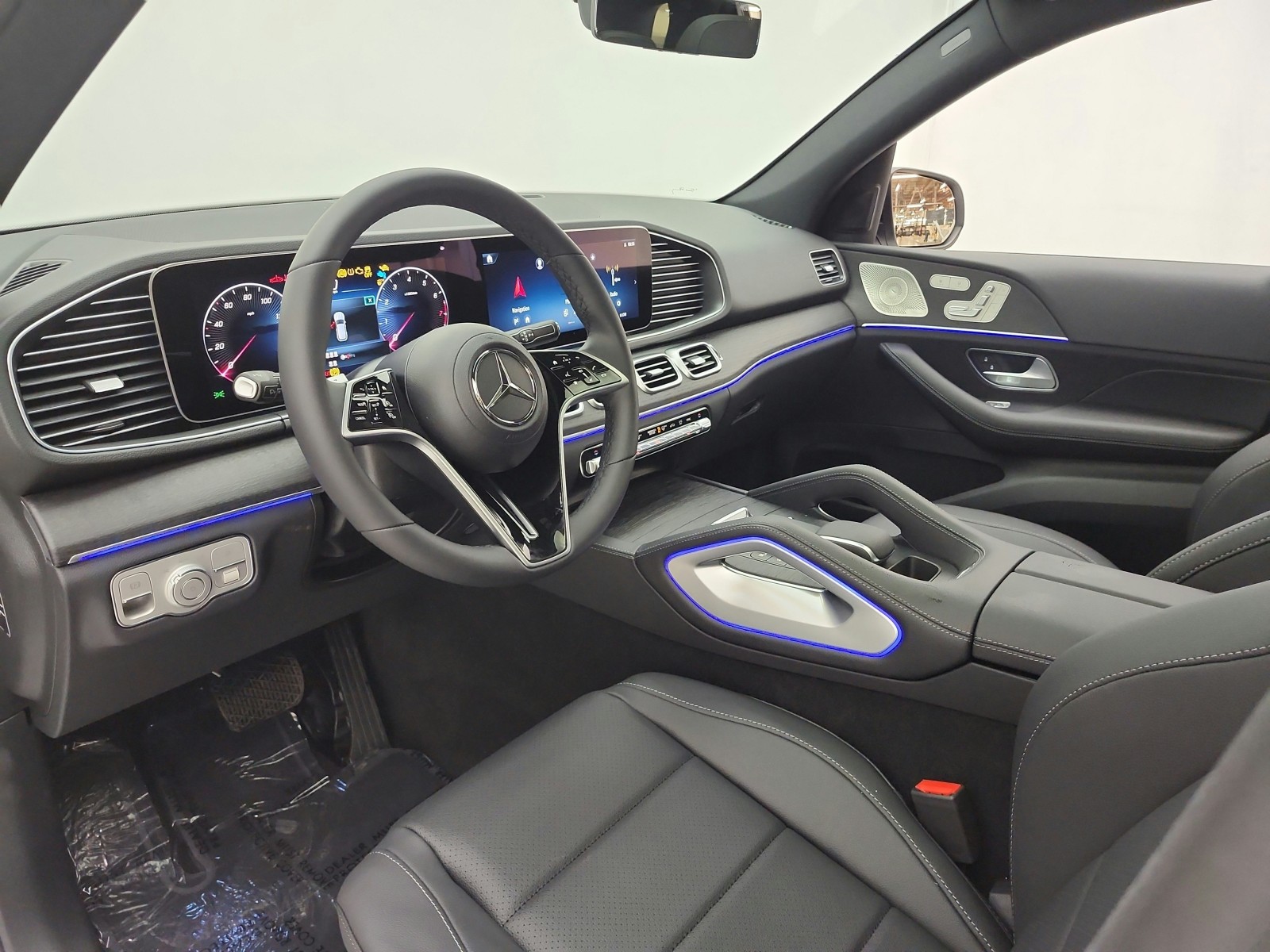 New 2026 Polar White Mercedes-Benz GLE 450 4MATIC® SUV image 10