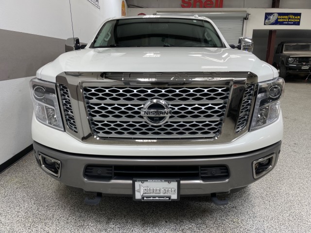 2017 Nissan Titan XD Platinum Reserve Cummins V8 4WD in , 