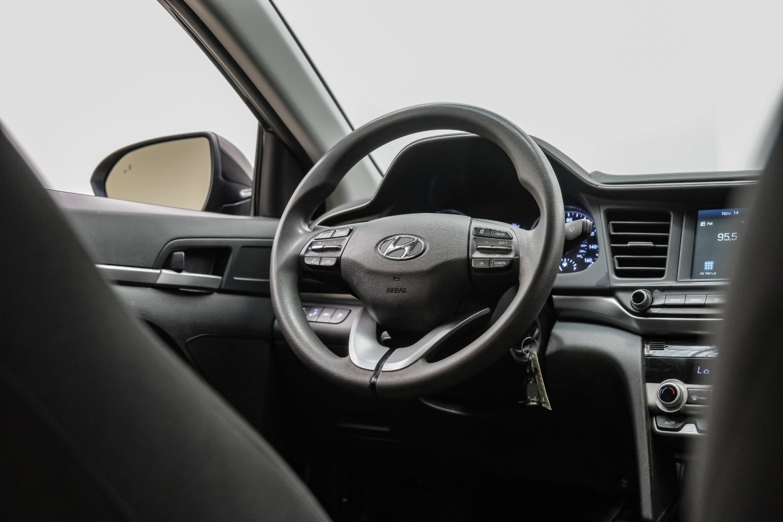 2020 Hyundai Elantra SEL IVT 16