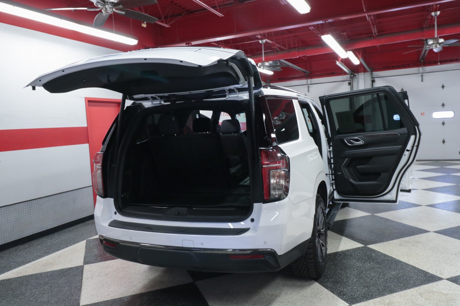 Used Car 2022 Chevrolet Tahoe  Z71 For Sale Under $60,000 In Austin, Texas