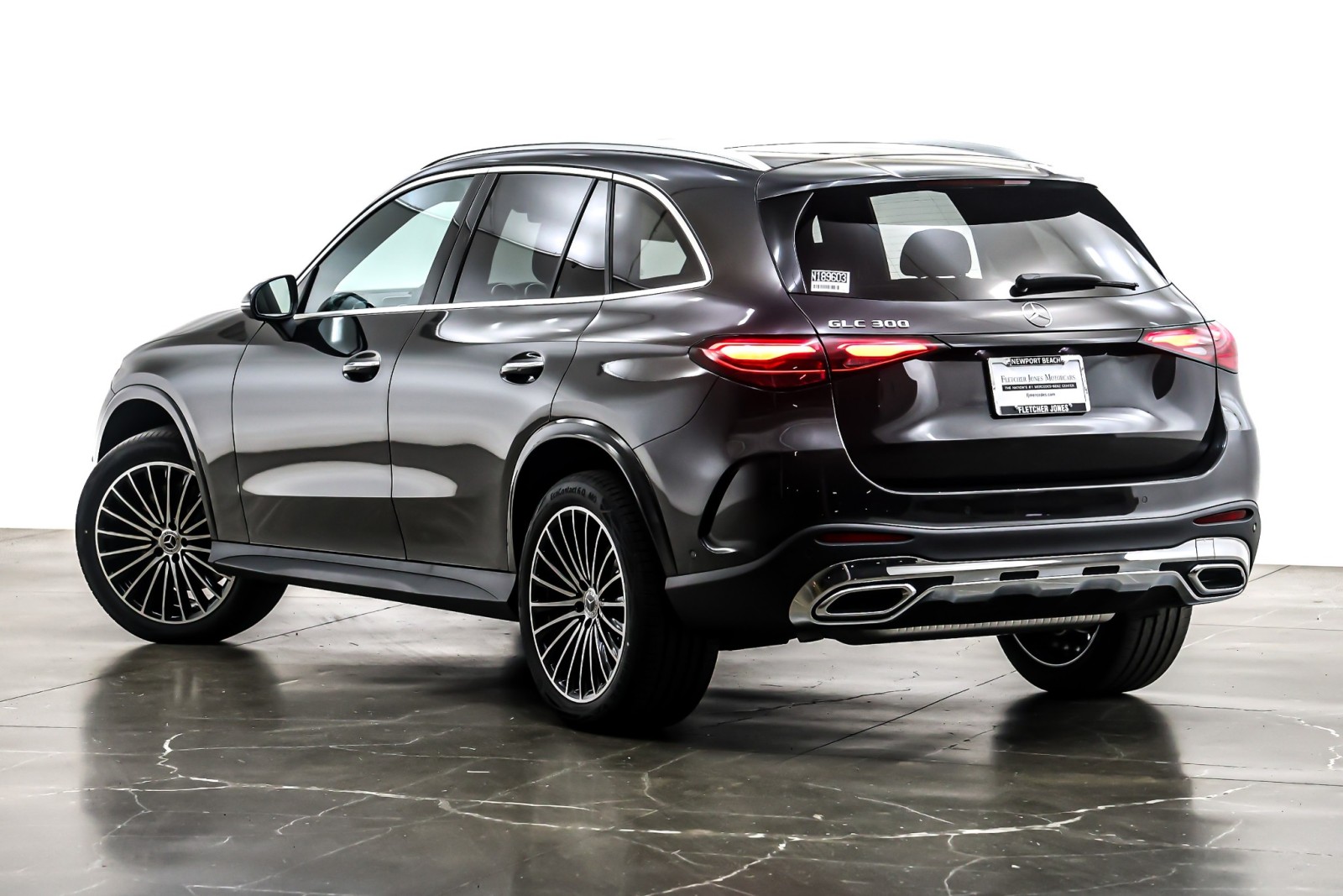 New 2026 Graphite Grey Metallic Mercedes-Benz GLC 300 SUV image 12