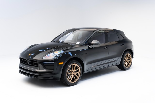2024  Macan T in , 