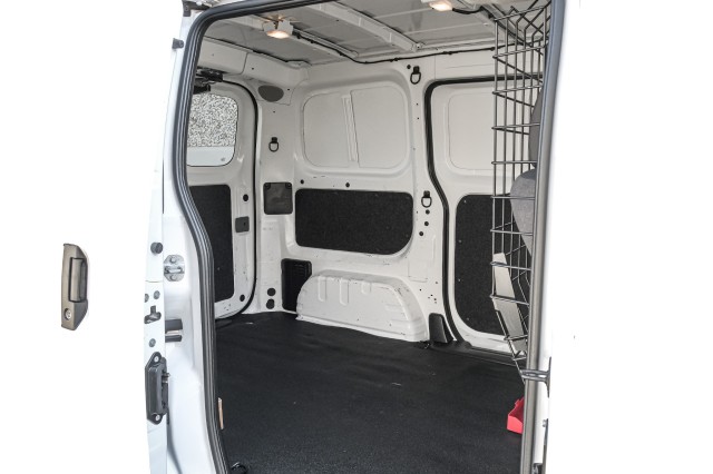 2021 Nissan NV200 Compact Cargo SV 27