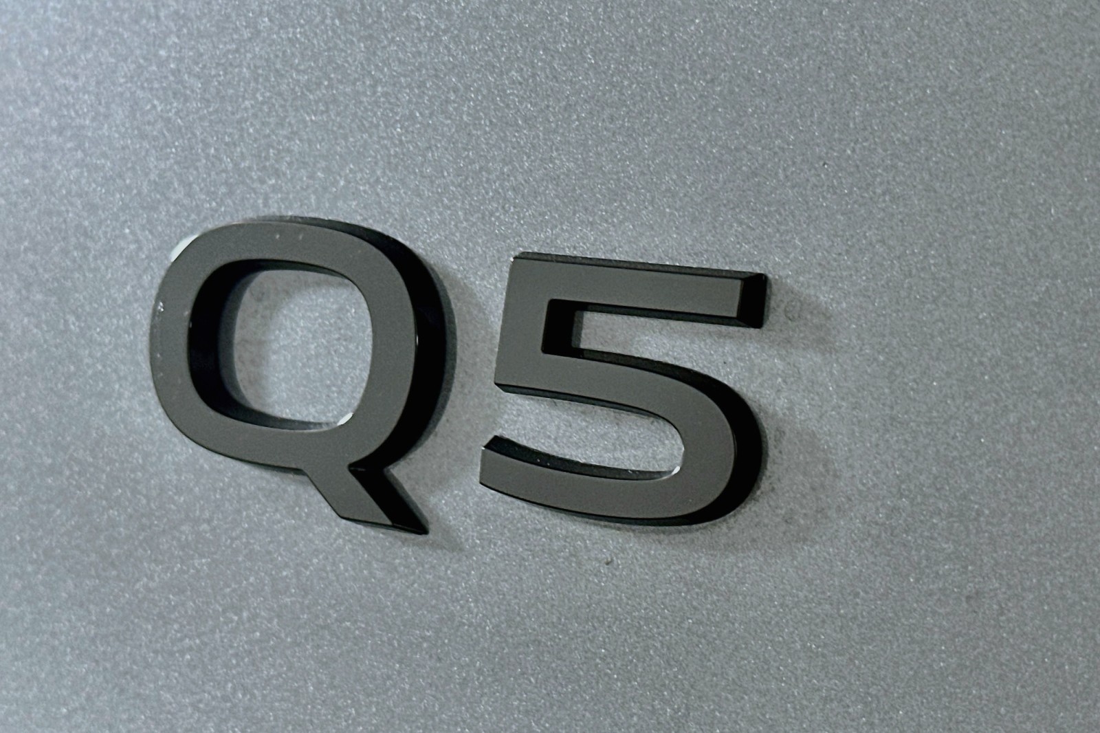 Used 2026 Tambora Gray Metallic Audi Premium image 10